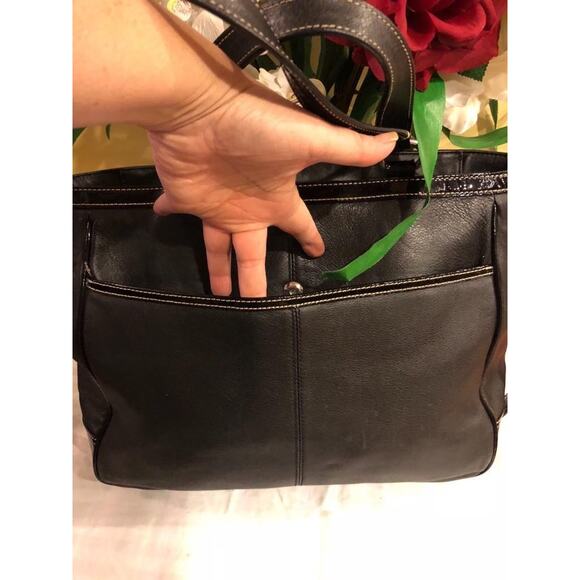 Coach F14887 Women's Laura BLACK Leather Tote (PU1700 - Picture 5 of 13